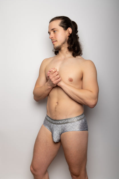 SUKREW Apex Brief Checker